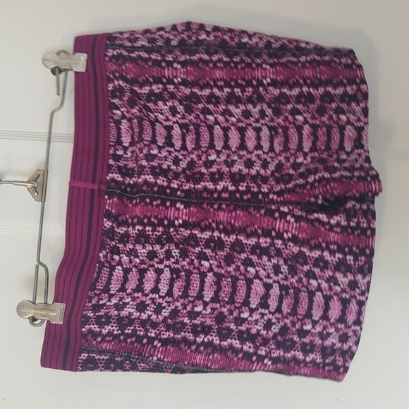 Under Armour Purple Snakeskin Spandex Bike Shorts Sz L? - Picture 4 of 4